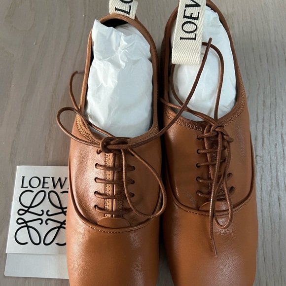 Brand new Loewe lace-up Oxford shoes - Picture 1 of 3